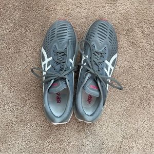 ASICS Novablast Running Shoe Sz 7.5